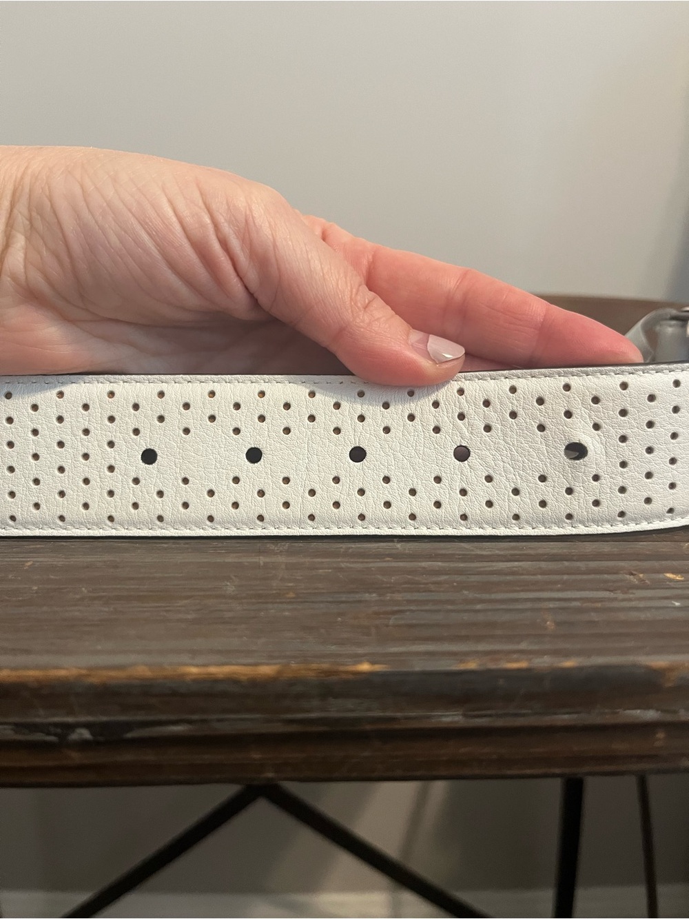 NWOT Unisex Bally White Perforated Leather Belt with 'B' Buckle - Picture 2 of 7